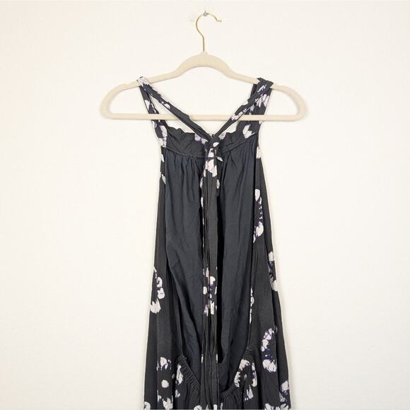 Busayo Collective Black & White Floral Halter Maxi Dress Size XL - Picture 4 of 9